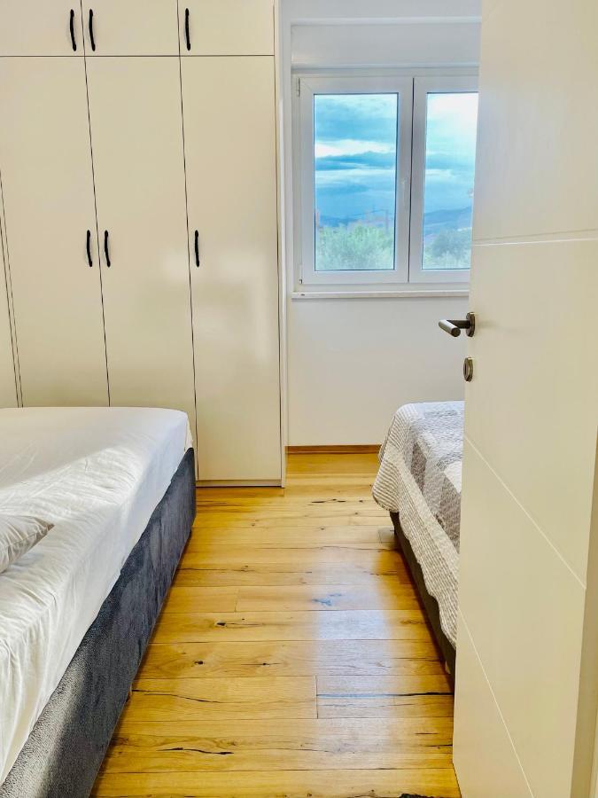 Alida Valli Apartment Kastela Ngoại thất bức ảnh